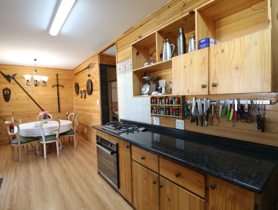 3 Bedroom Property for Sale in Rheenendal Western Cape